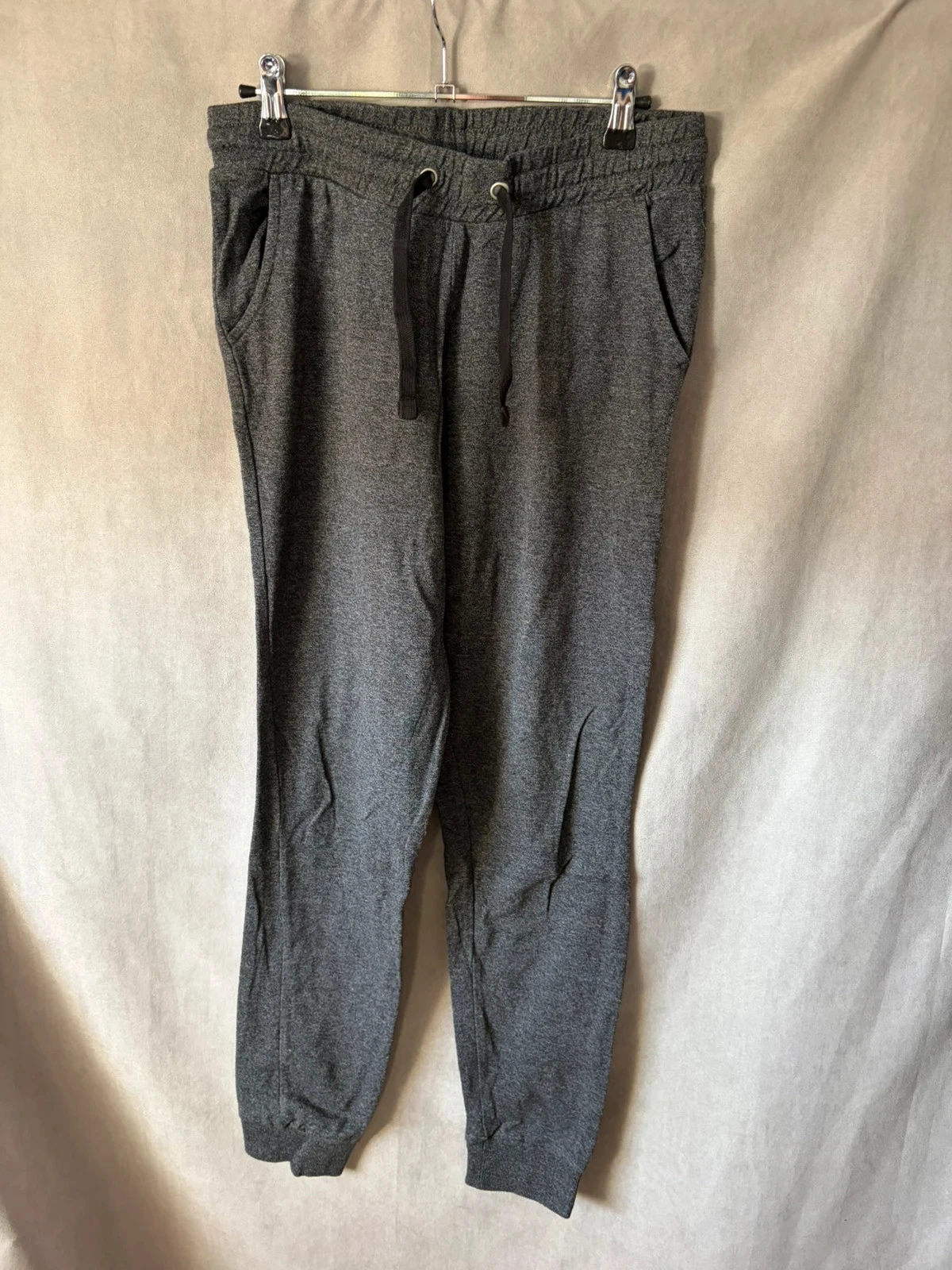Jogging gris taille s